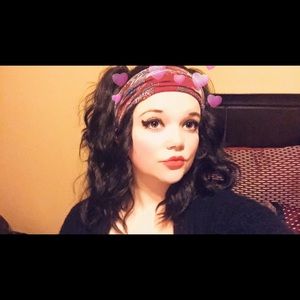 Meet your Posher, Victoria